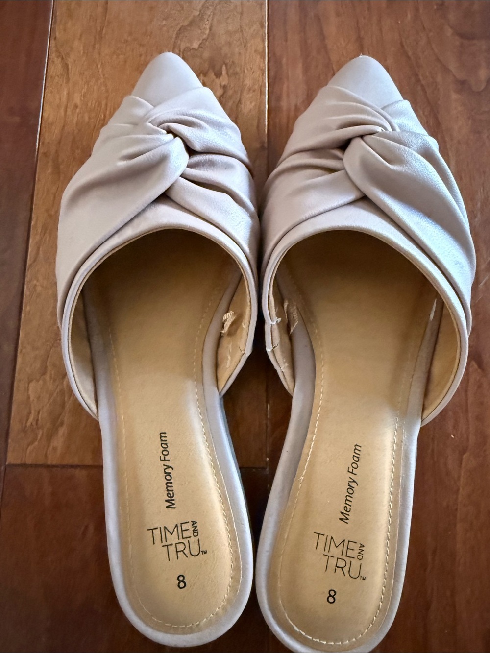 Time and Tru Women's Knotted Slide Mule in Cream